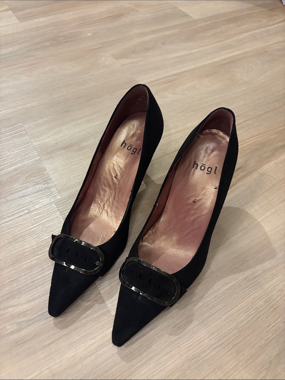 Hogl black suede heels